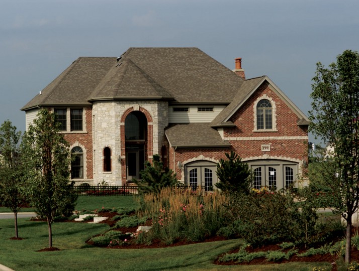 Custom Home Living